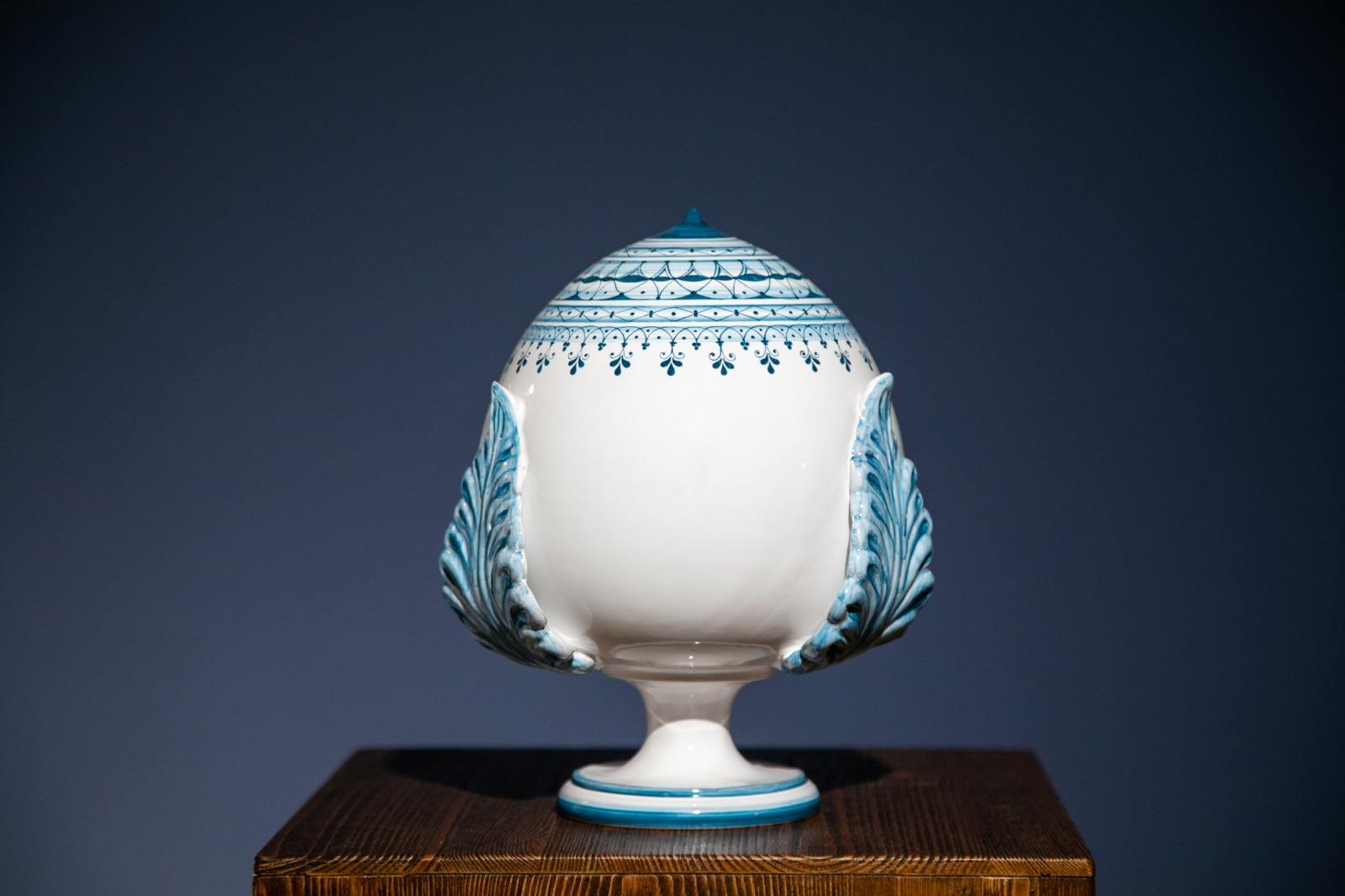 handmade pumo made of ceramic